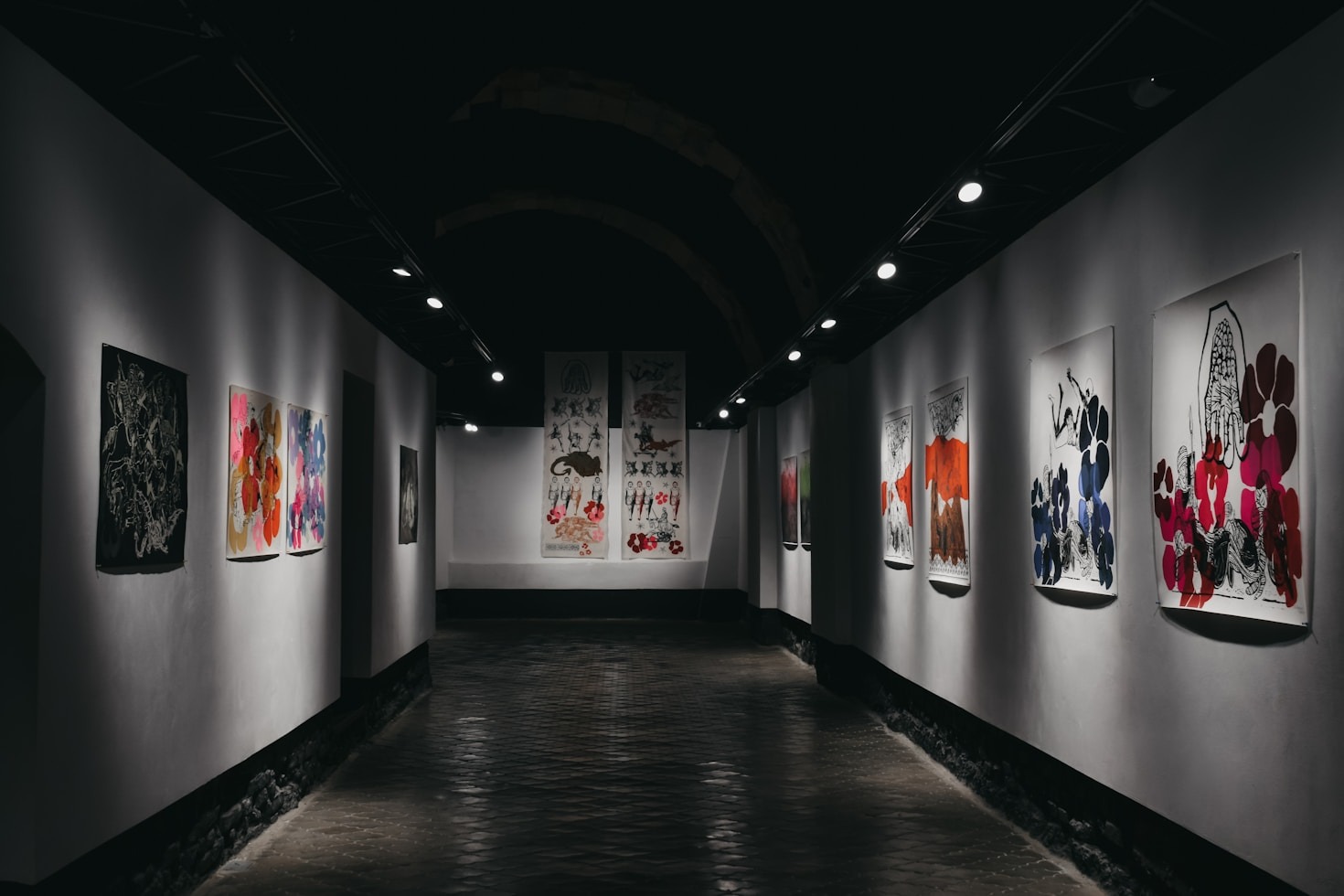 How Design Transforms the Perception of Art